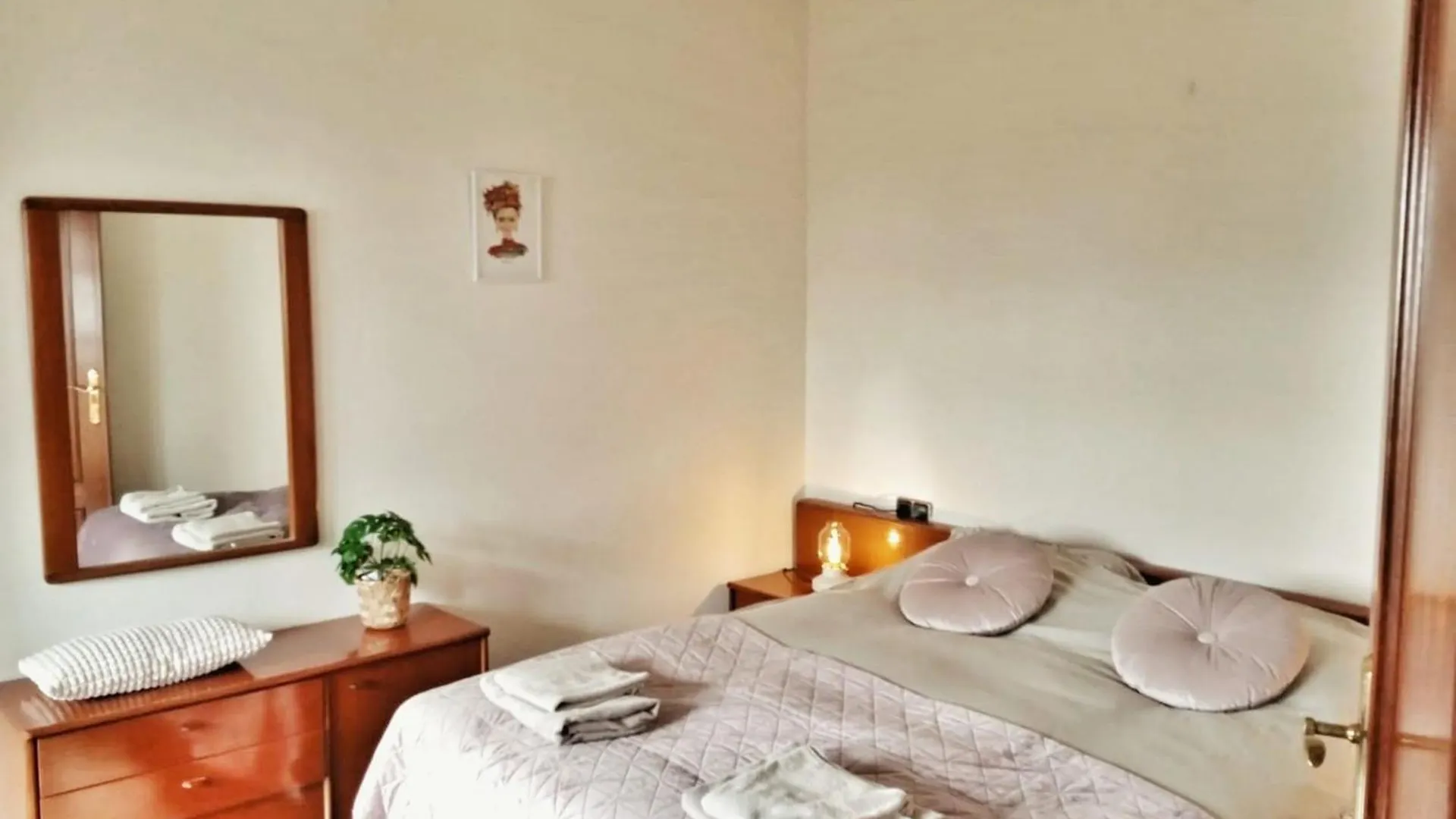 Bravaholidays 640 Casa Romantica Santa Susanna 0*,  Spain